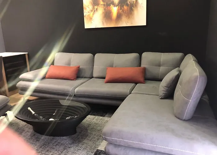 Apartamento Tirent - Komuna E Parisit, 1 *